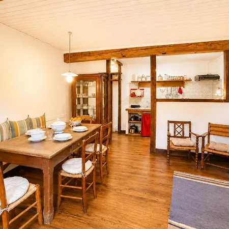 Feriehus Le Poutore - A Romantic Retreat & Secret Garden Saint-Jean-du-Castillonnais