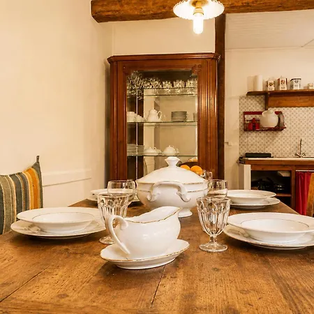 Feriehus Le Poutore - A Romantic Retreat & Secret Garden